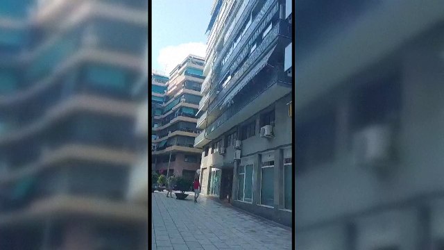 Brasileiro salva criança pendurada em varanda na Espanha