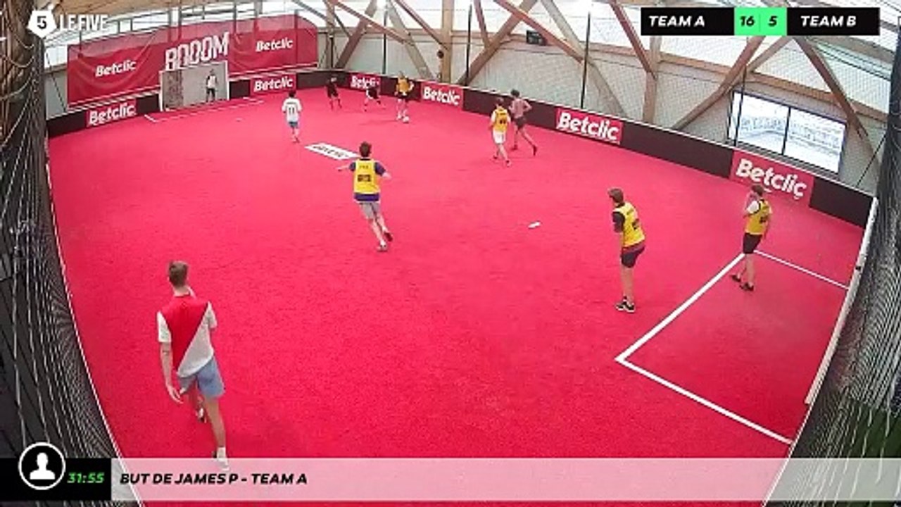 But de James P - Team A