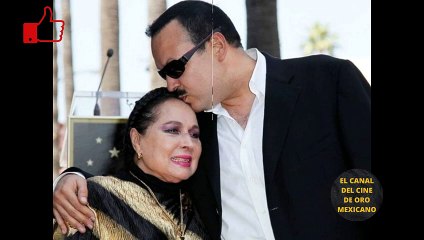 ⭐️La vez que FLOR SILVESTRE paralizó al mundo modelando en traje de baño a la orilla del mar⭐️