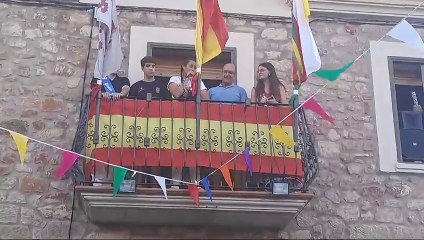 Isabel Aaiún apela a la unión en el pregón de las fiestas de La Gallega antes de cantar La Potra Salvaje