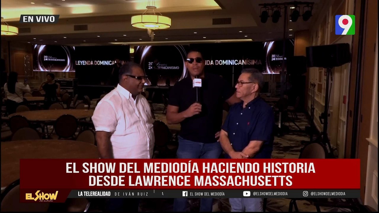 Julio Clemente muestra los ensayos de Premios D...