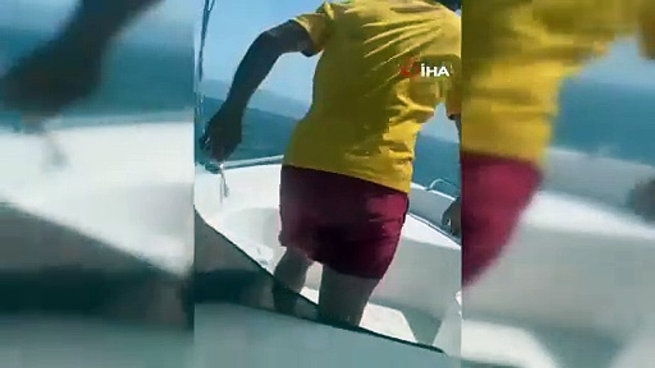 Yalova’da deniz simidiyle açıklara sürüklenen çocuk böyle kurtarıldı