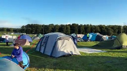 Leeds Festival 2024: Footage shows tents shaking in wind as organisers issue Storm Lilian warning