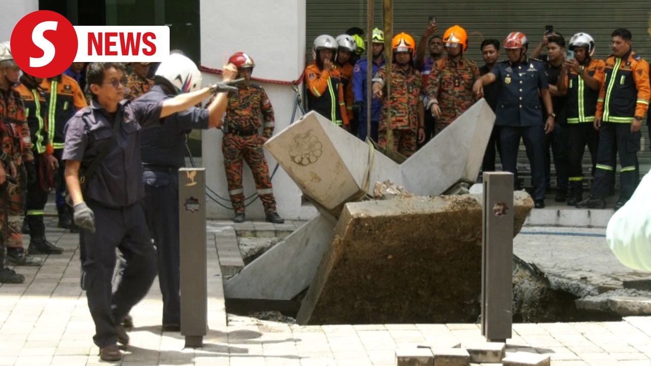Masjid India sinkhole: SAR continues for woman