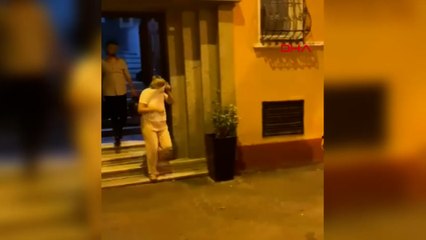 Beyoğlu'nda turistin çantasını çalan 3 kadın yakalandı