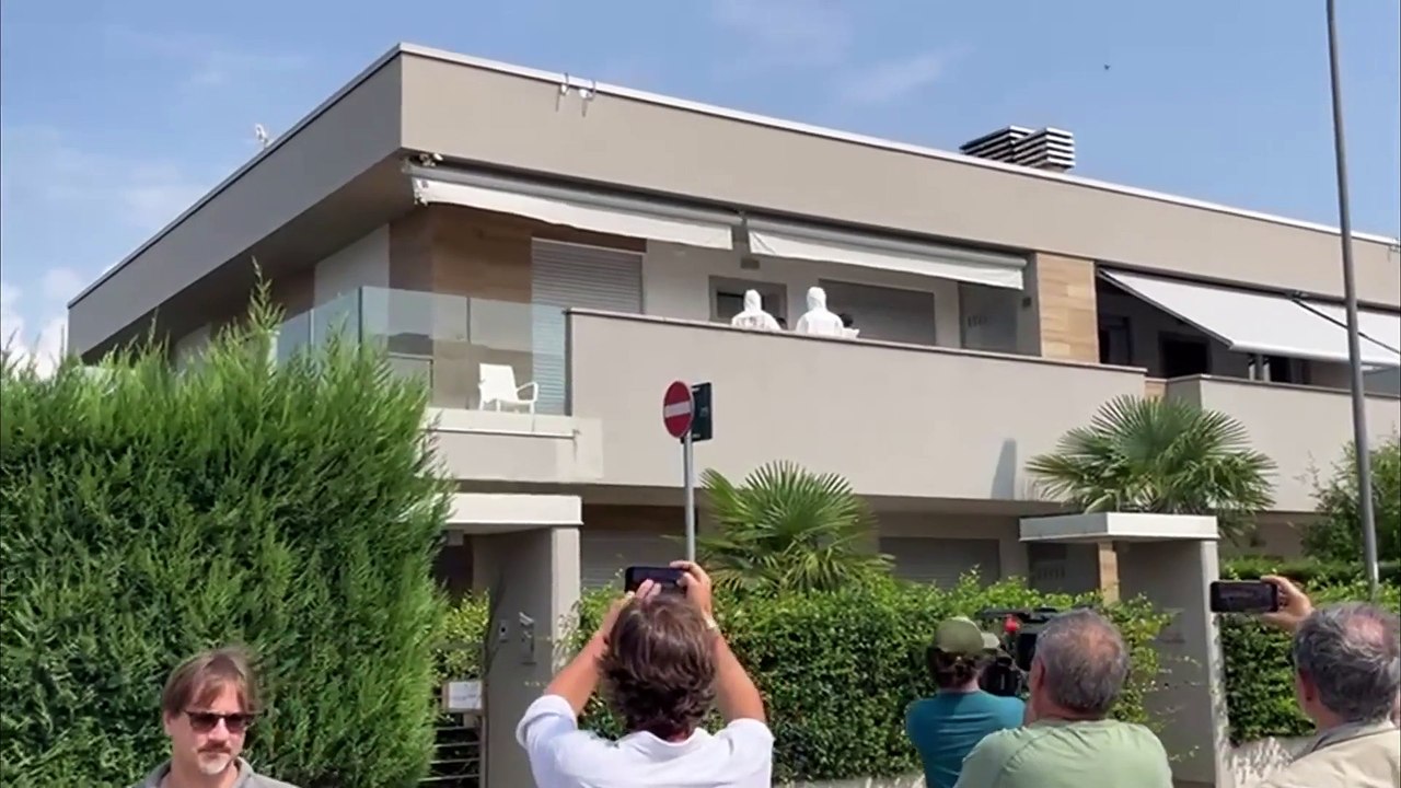 Omicidio di Sharon Verzeni, i carabinieri di nuovo nella casa di Terno con il compagno Sergio Ruocco