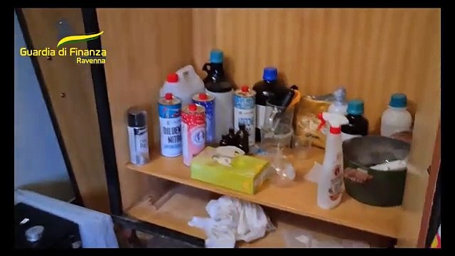 Ravenna, cocaina per la movida romagnola: Guardia di Finanza scopre laboratorio