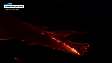 Un volcán entra en erupción en el suroeste de Islandia