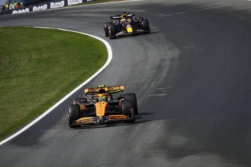 نوريس الأسرع في التجارب الحرّة الأولى