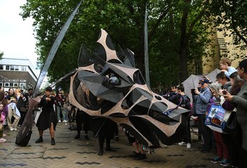 The Hatchling arrives in Wakefield