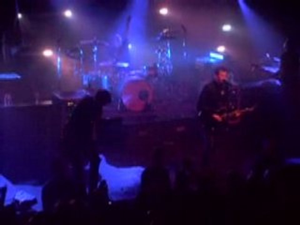 Arvid&Yannis à Londres pour le concert de AvA à Astoria =)