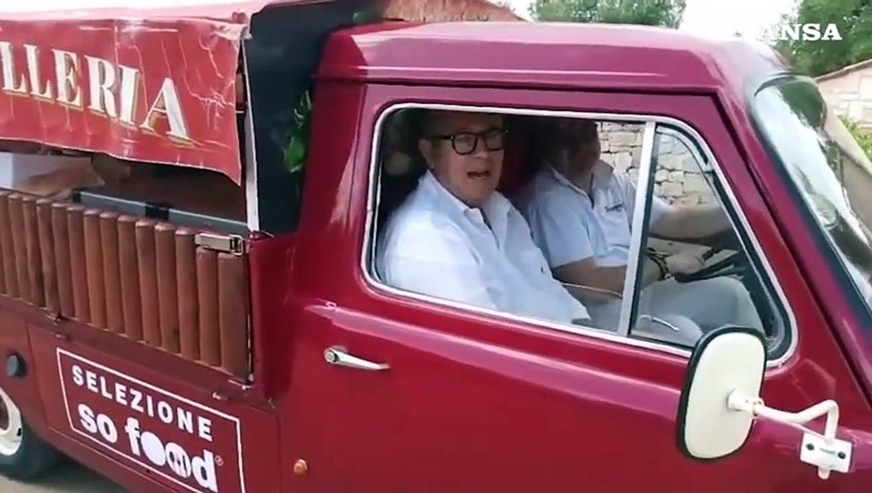 Pranzo "made in Puglia" tra i trulli per la premier Meloni