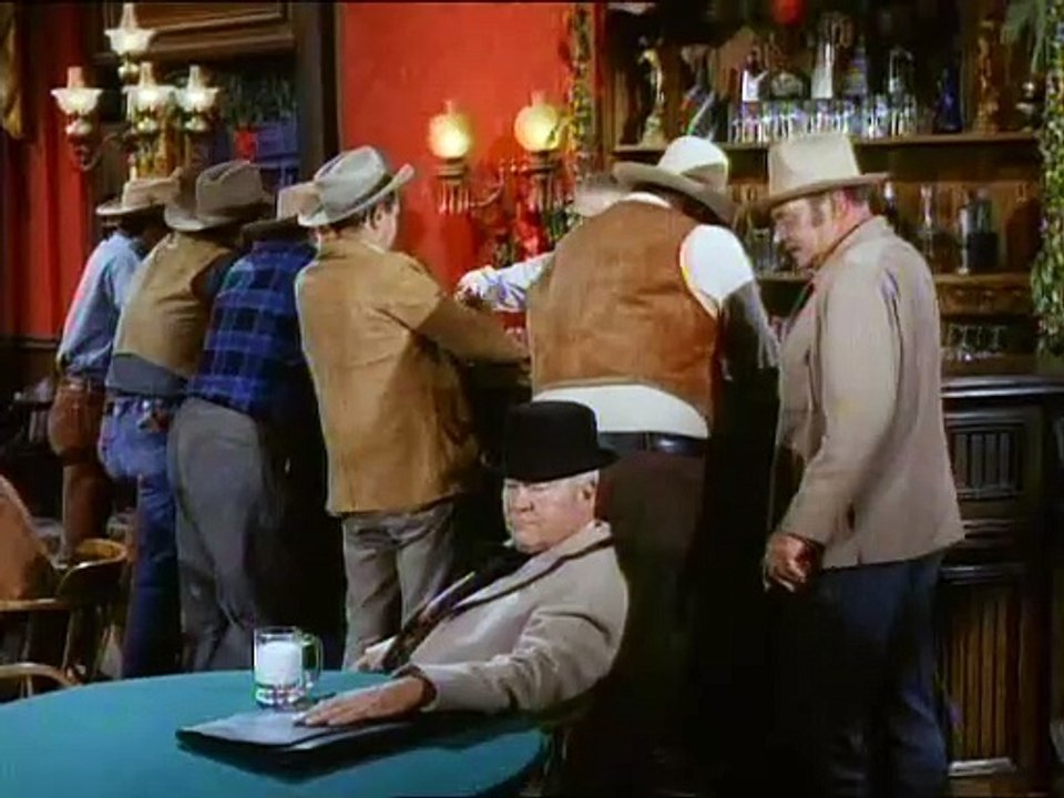 S08E15 - Der Manager