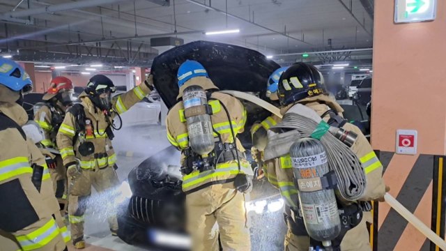 경기 평택 아파트 지하주차장 차량 화재...인명 피해 없어 / YTN