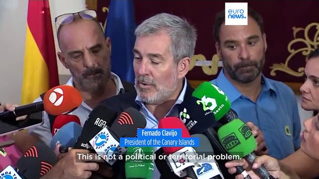 Spanish leader Sanchez meets with Canary Islands leader as migrant arrivals soar