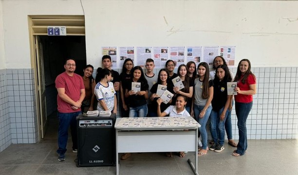 Alunos do Colégio Comercial, em Cajazeiras, lançam revista de crítica de cinema na escola
