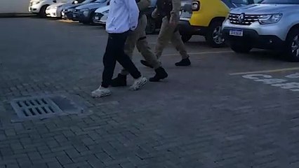 Feliz aniversário! Na véspera de completar 24 anos de idade, rapaz é preso por tráfico de drogas