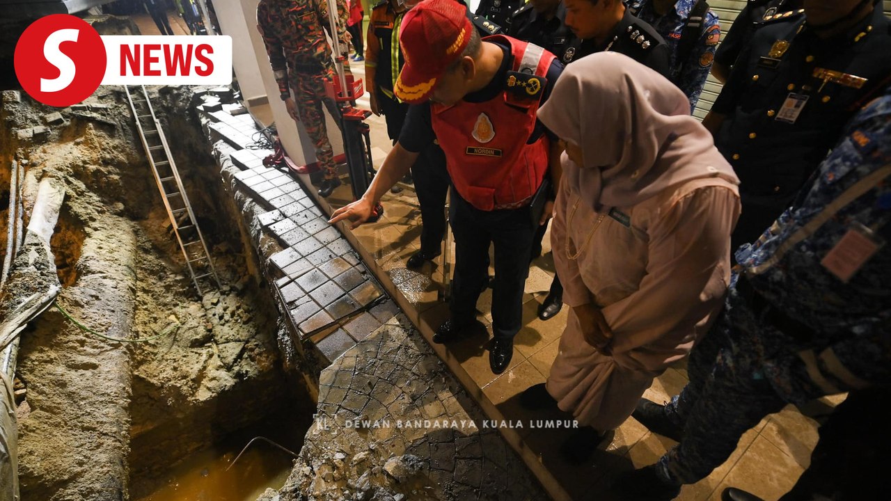 SAR team discover slippers of sinkhole victim, says KL police chief