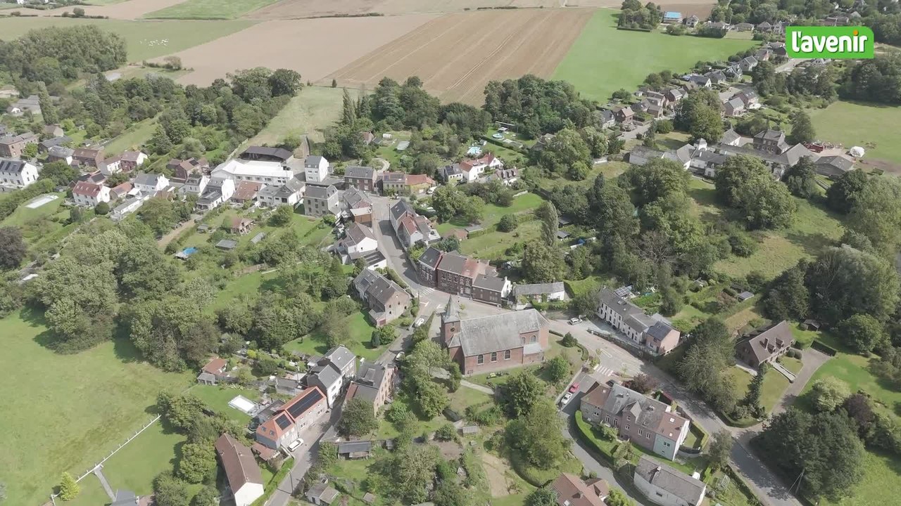 Le Brabant wallon vu du ciel : Hévillers et son église Sainte-Gertrude