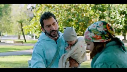 Tráiler película "Sin instrucciones", protagonizada por Paco León. Estreno en cines el 25 de diciembre.