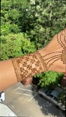 Tải video: Mehendi designs/Mehandi ka design/henna/Mehndi designs/bridal mehndi designs/dulhan mehndi designs/full hand mehndi design/front hand mehndi design/back hand mehndi design/new easy simple mehndi designs/kids mehndi designs/eid mehndi designs/ramzan mehndi