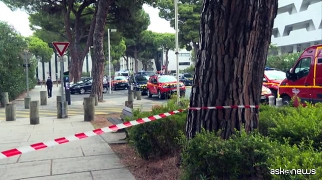 Francia, esplosione fuori da una sinagoga, un agente ferito