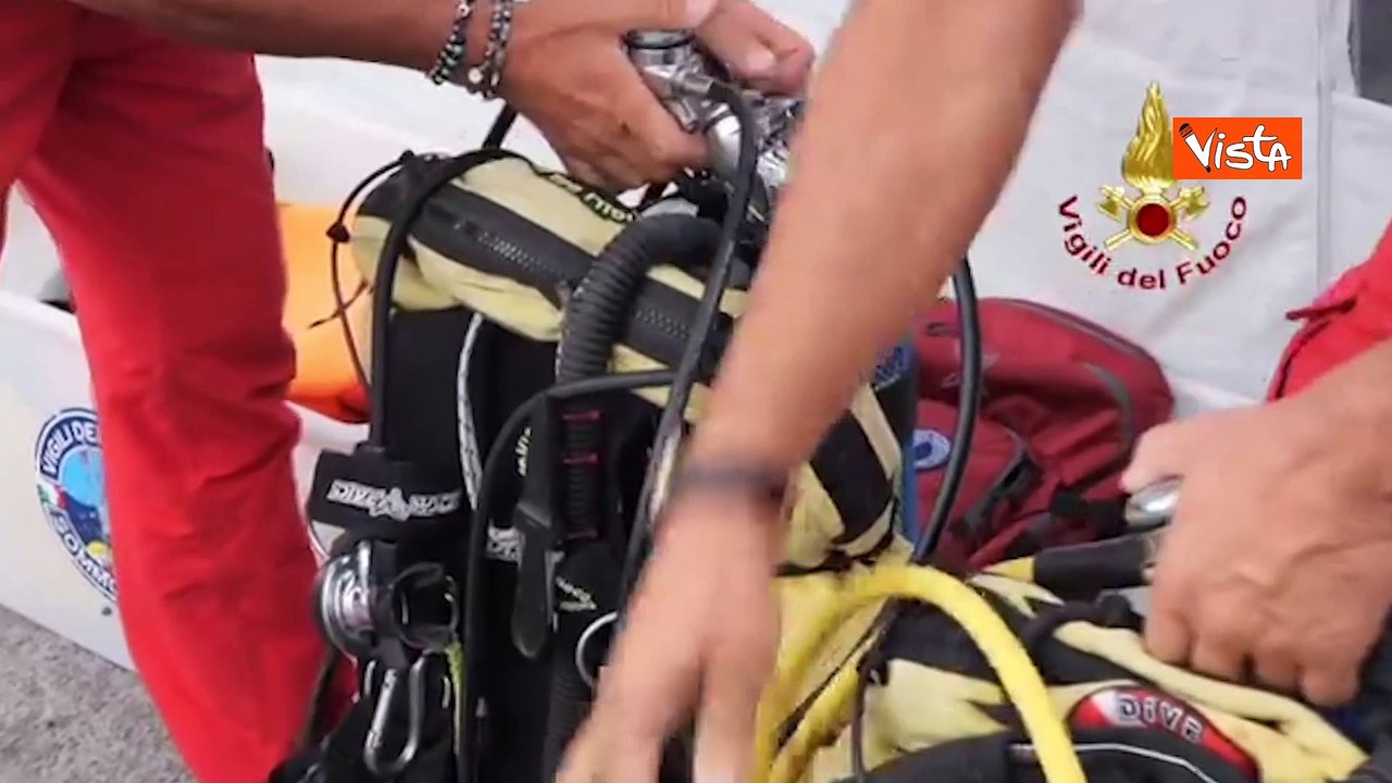 Naufragio a Porticello, 123 immersioni dei sommozzatori dei Vigili del Fuoco per cercare i dispersi