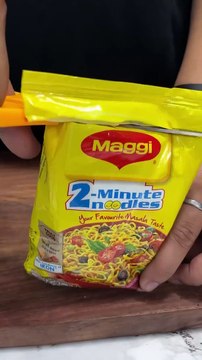 Spicy Garlic Maggi Cooking __#shorts #food #asmr #streetfood #indianasmrworld #asmrcooking