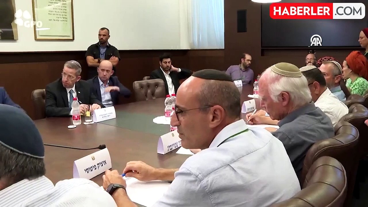 Netanyahu, İsrailli esirlerin ailelerine itiraf etti: Ne anlaşması