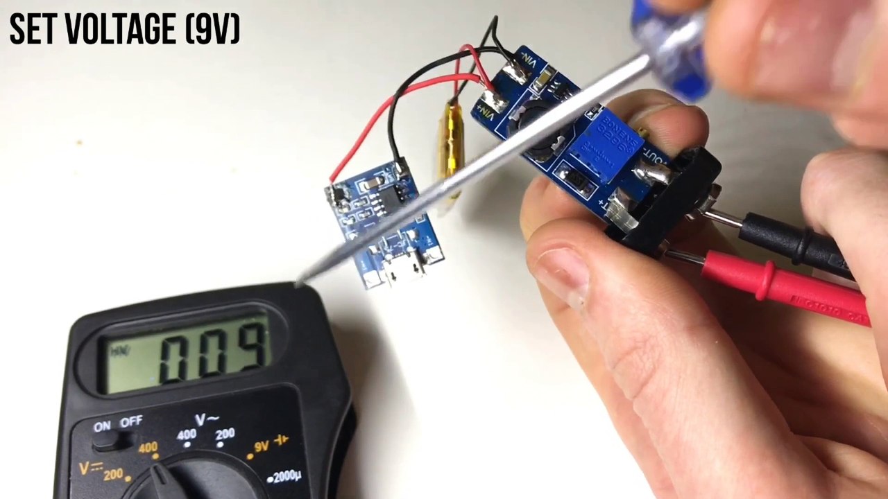 USB Rechargeable 9V LiIon Battery