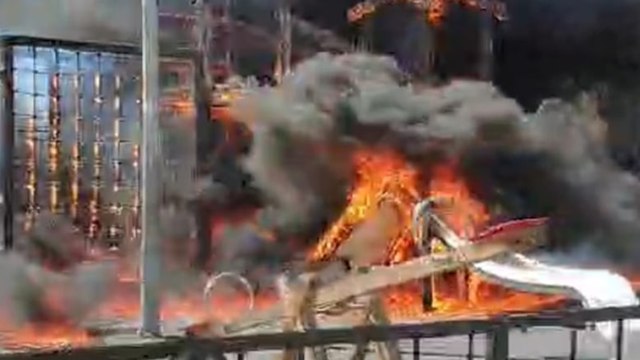 Çocuk parkında yangın