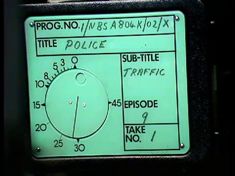Police S01E09 Traffic