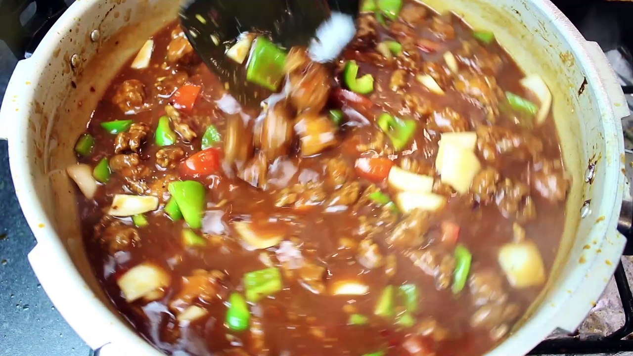 Chicken Manchurian Aur Chicken Fried Rice Ka Zabardast Combo