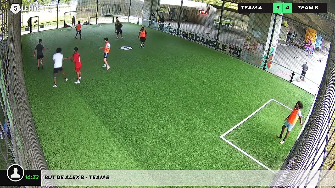But de Alex B - Team B