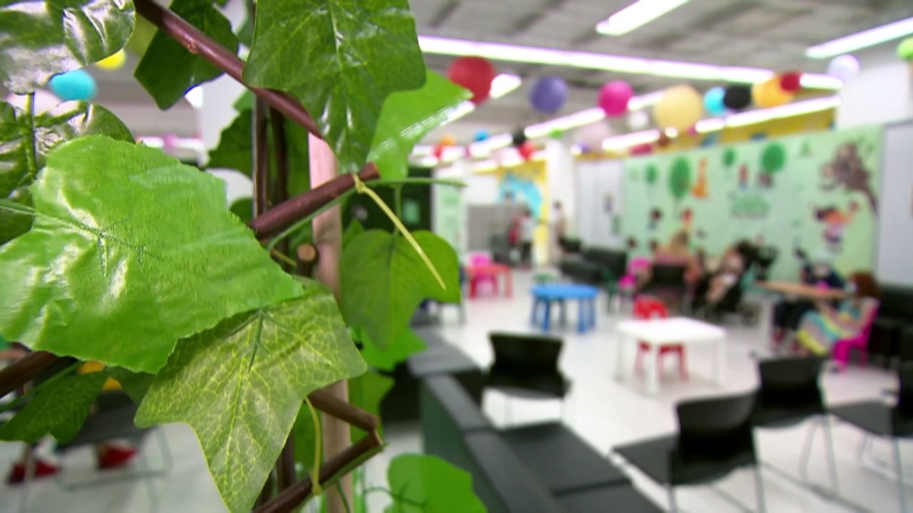 Regional families struggling to access paediatricians