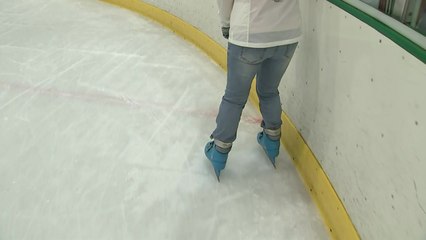 무더위 속 얼음 왕국...도심 스케이트장 '북적' / YTN