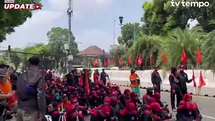 Partai Buruh Gelar Demo di KPU, Tuntut Penerbitan PKPU Terhadap Putusan MK