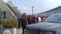 Nico Gonzalez è al J Medical! Il coro dei tifosi e i primi autografi