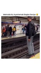 Metroda gaci ayarlamak üst seviye  ...#TurkeyLoading #metro #funy