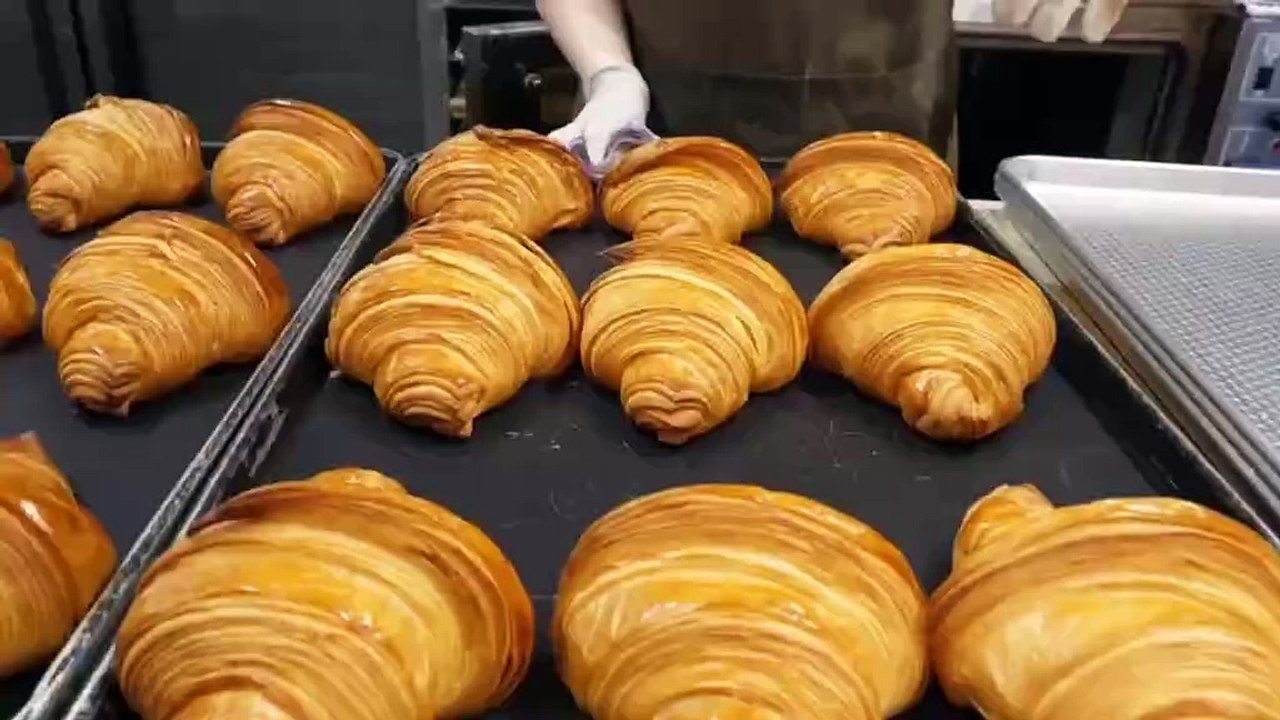 Best Croissant with Milk and Chocolate Recipe #realvillagelife #beauty #croissant