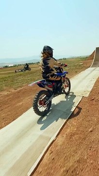 Double grabs started to feel pretty consistent over the weekend Think I’m about ready to start findin... • @brianwoodward_fpv •#fmx #freestyle #freestylemx #freeride #moto #motocross #supercross #dirtbike #2stroke #rktek