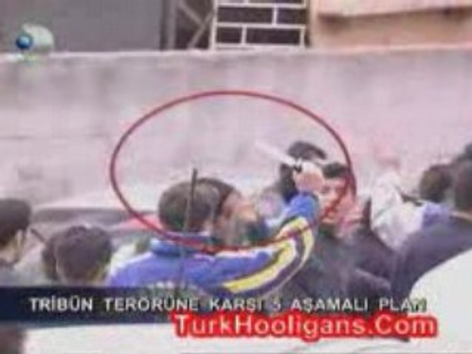 TURK HOOLIGANS BESIKTAS-GALATASARAY