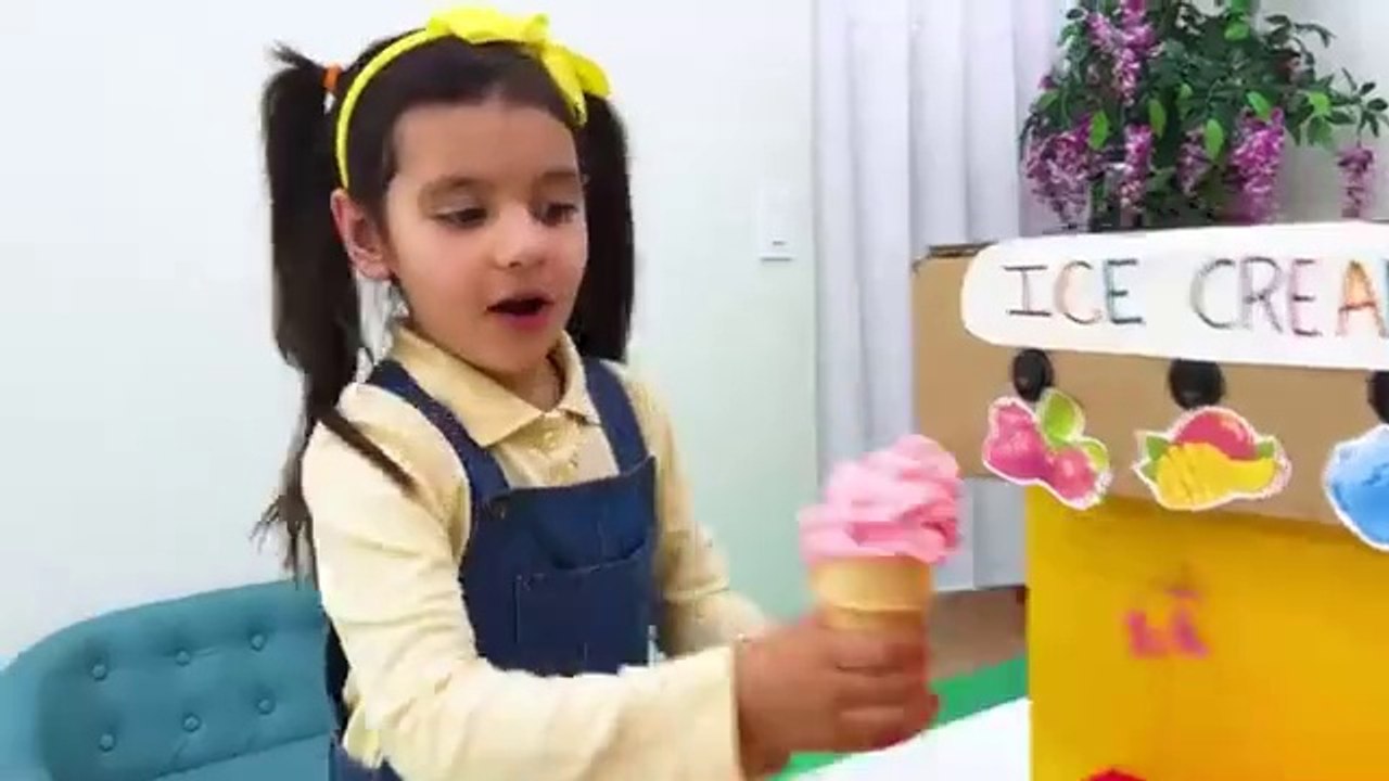Lets Learn To Share: A Fun Guide For Kids With Ellie Emma And Friends