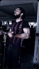 Biceps curls