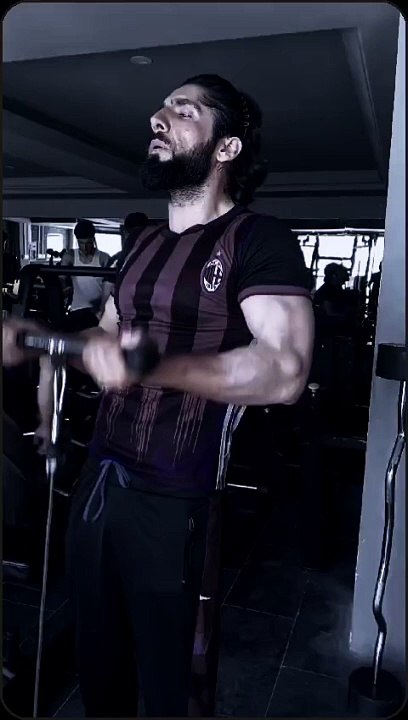Biceps curls