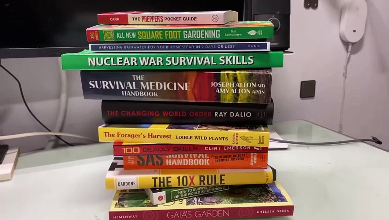 Ultimate SHTF SURVIVAL SKILLS 25+ Book  REVIEW Gardening Self-Defense and MORE #wisebuyreviews