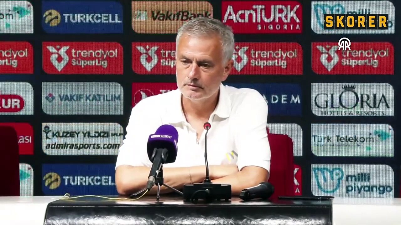 Fenerbahçe teknik direktörü Jose Mourinho maç sonu açıklamalarda bulundu