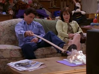 Alle lieben Raymond S03E22-Von Beruf Hausfrau