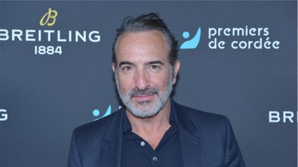 GALA VIDEO - Jean Dujardin fier de son interprétation de Zorro : “Je trouve que j’ai encore un peu la caisse”
