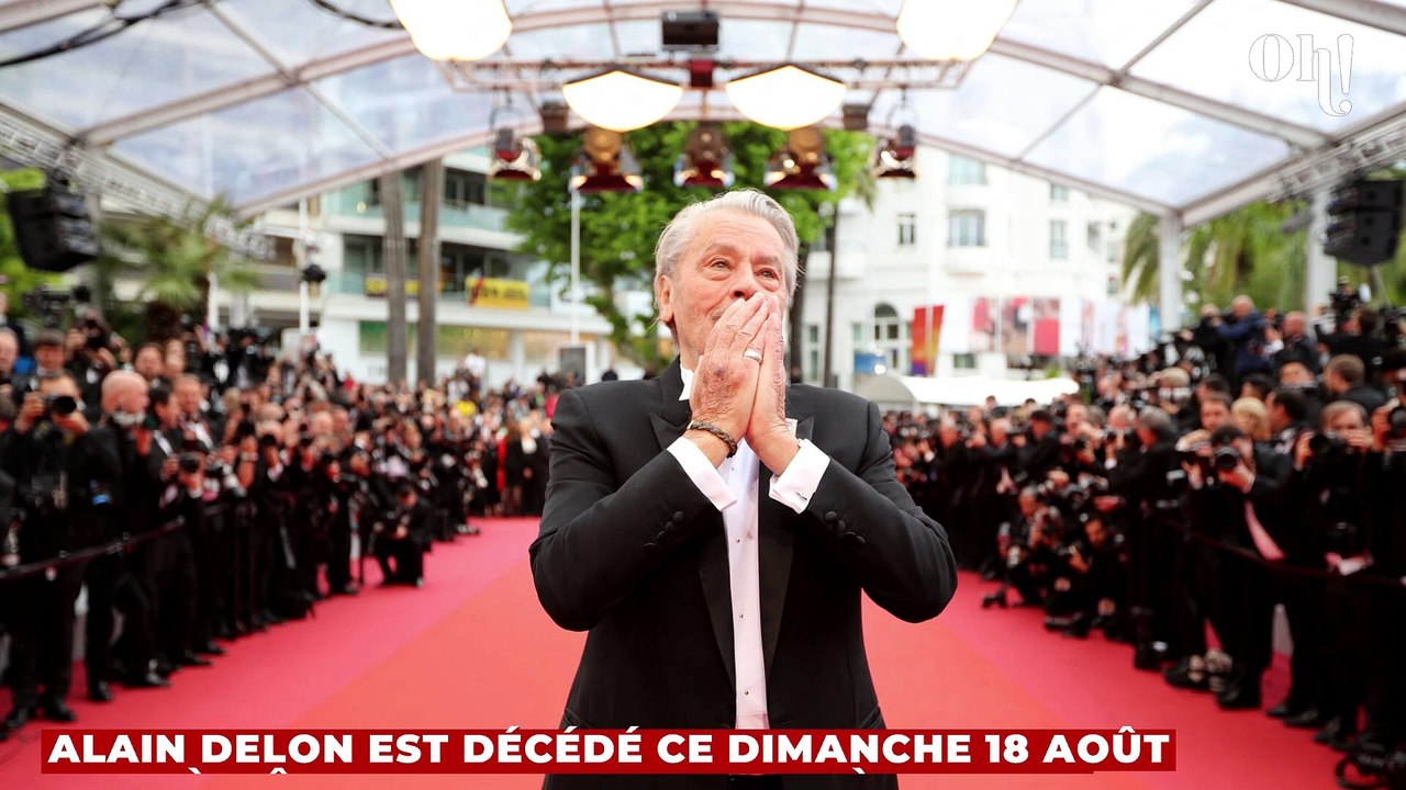 "L'enterrement d'un grand parrain en Sicile" : une actrice raconte les obsèques d'Alain Delon